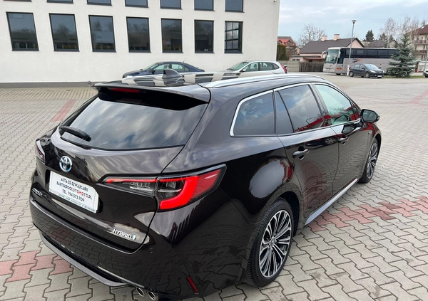Toyota Corolla cena 86900 przebieg: 177932, rok produkcji 2019 z Olszyna małe 211